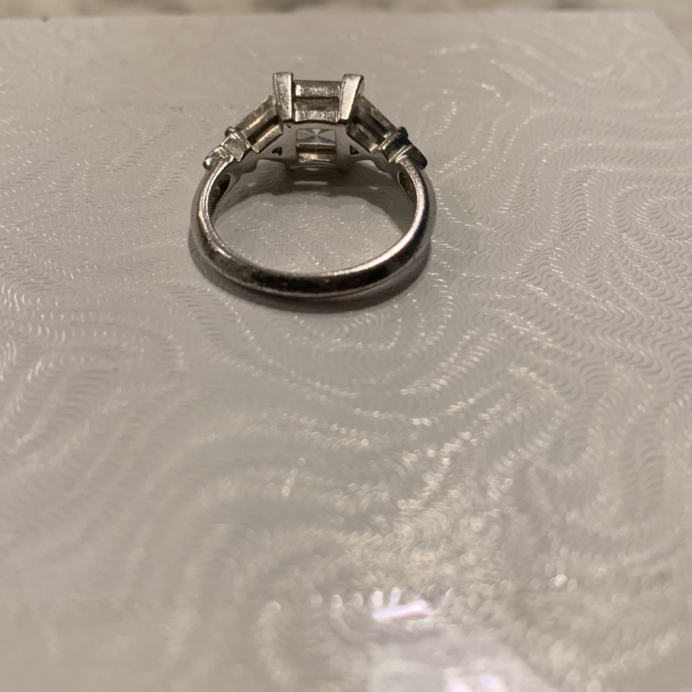 Vintage Sterling Silver rhinestone Ring Size 6 - Picture 8 of 8